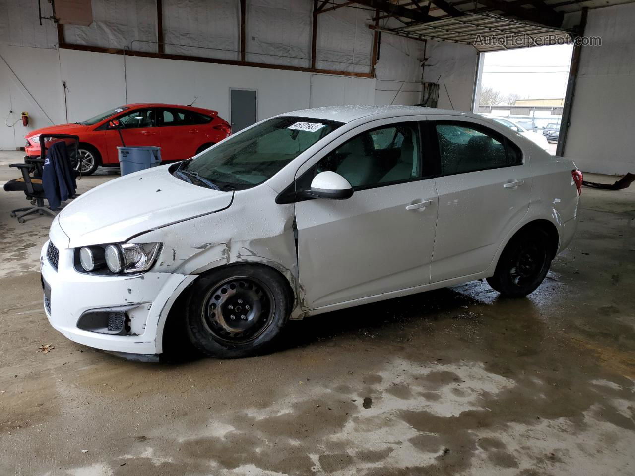 2013 Chevrolet Sonic Ls White vin: 1G1JA5SH7D4230174