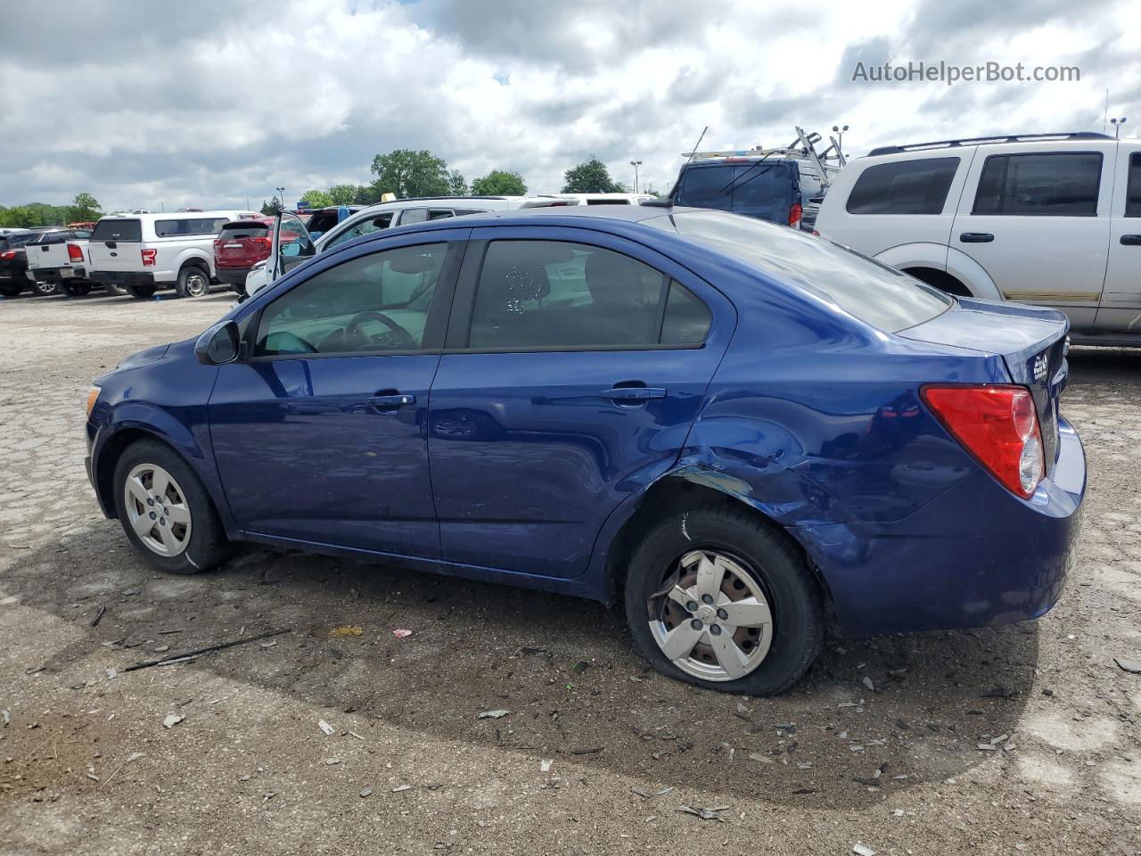 2013 Chevrolet Sonic Ls Blue vin: 1G1JA5SH8D4201623