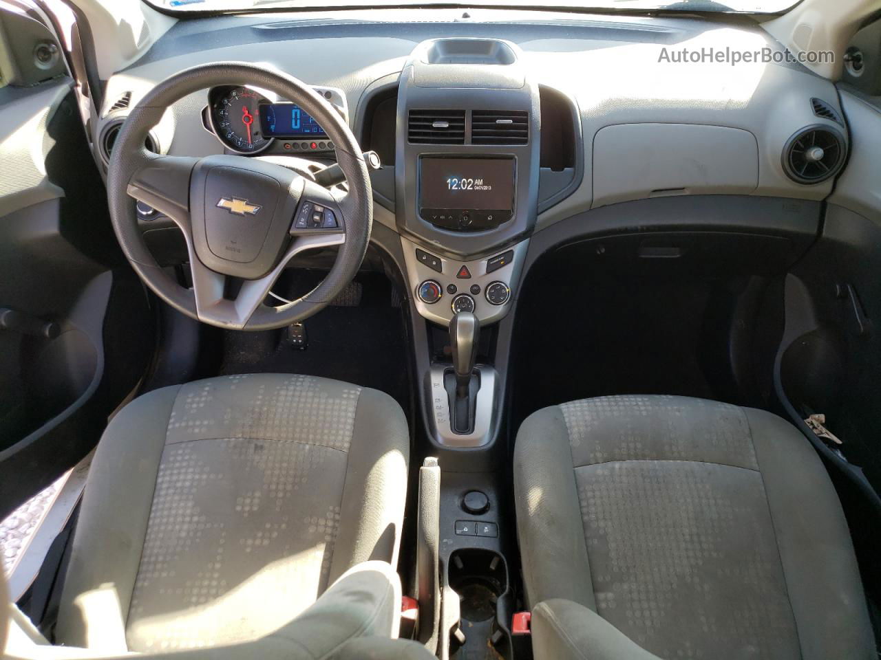 2013 Chevrolet Sonic Ls Белый vin: 1G1JA5SH9D4236591