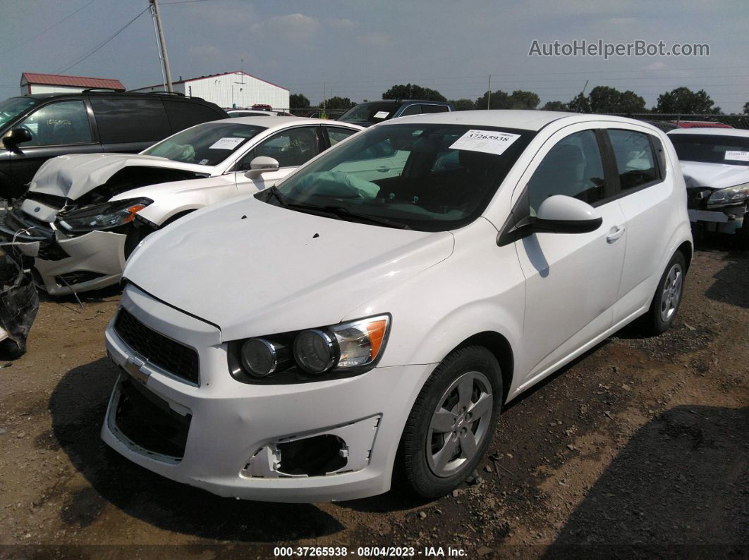 2014 Chevrolet Sonic Ls White vin: 1G1JA6SH2E4172983