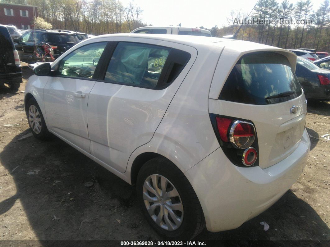 2014 Chevrolet Sonic Ls White vin: 1G1JA6SH2E4206940