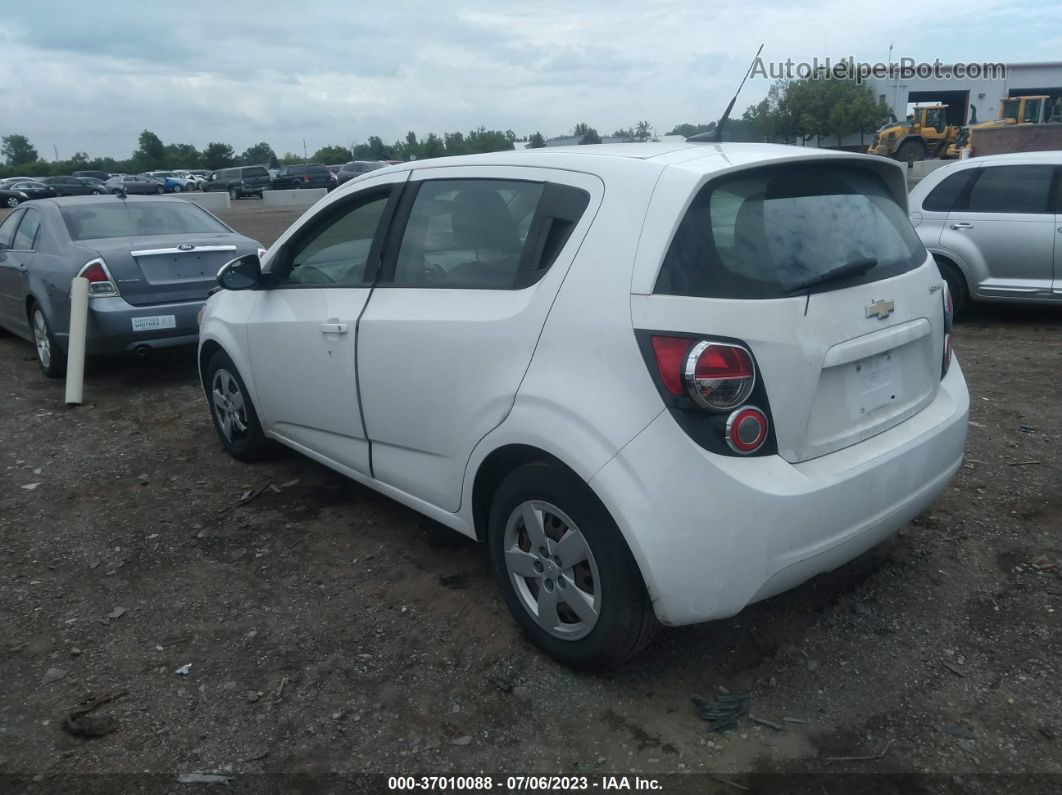 2014 Chevrolet Sonic Ls White vin: 1G1JA6SHXE4139276