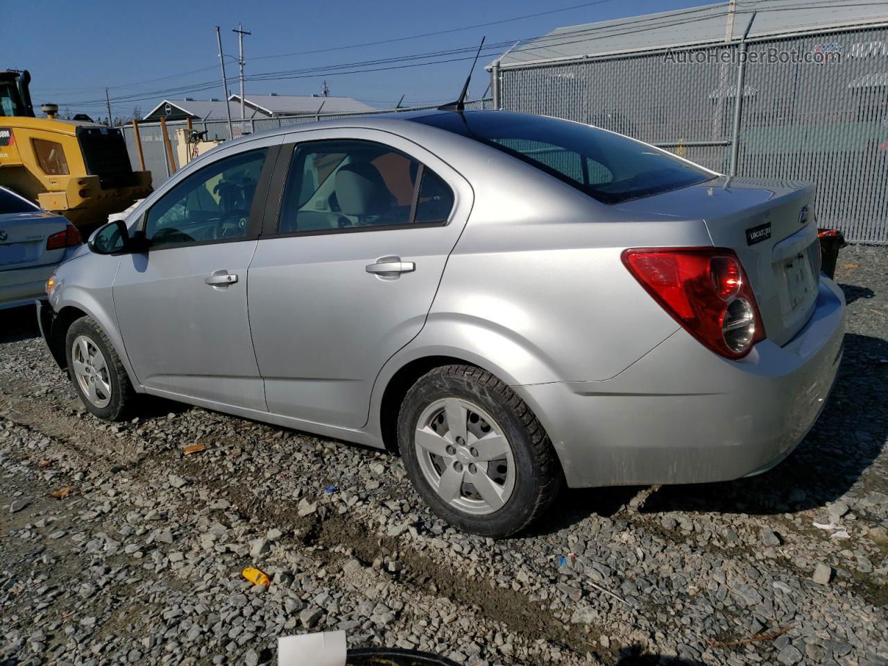 2014 Chevrolet Sonic Ls Silver vin: 1G1JB5EH6E4122011