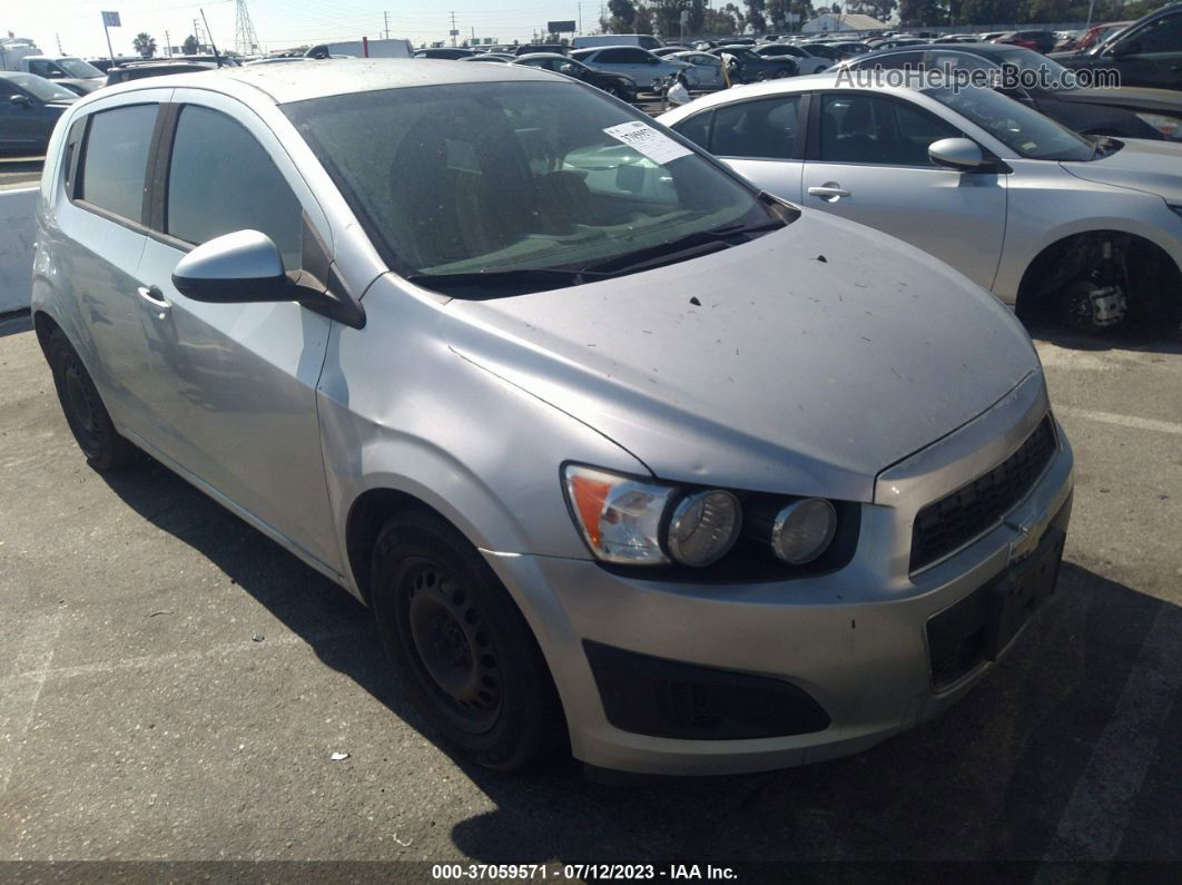 2014 Chevrolet Sonic Ls Silver vin: 1G1JB6SGXE4125611