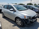 2013 Chevrolet Sonic Ls Серебряный vin: 1G1JB6SHXD4121436