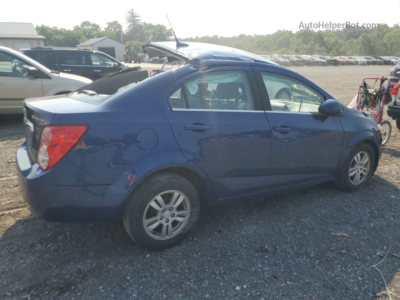 2014 Chevrolet Sonic Lt Blue vin: 1G1JC5SG2E4140935