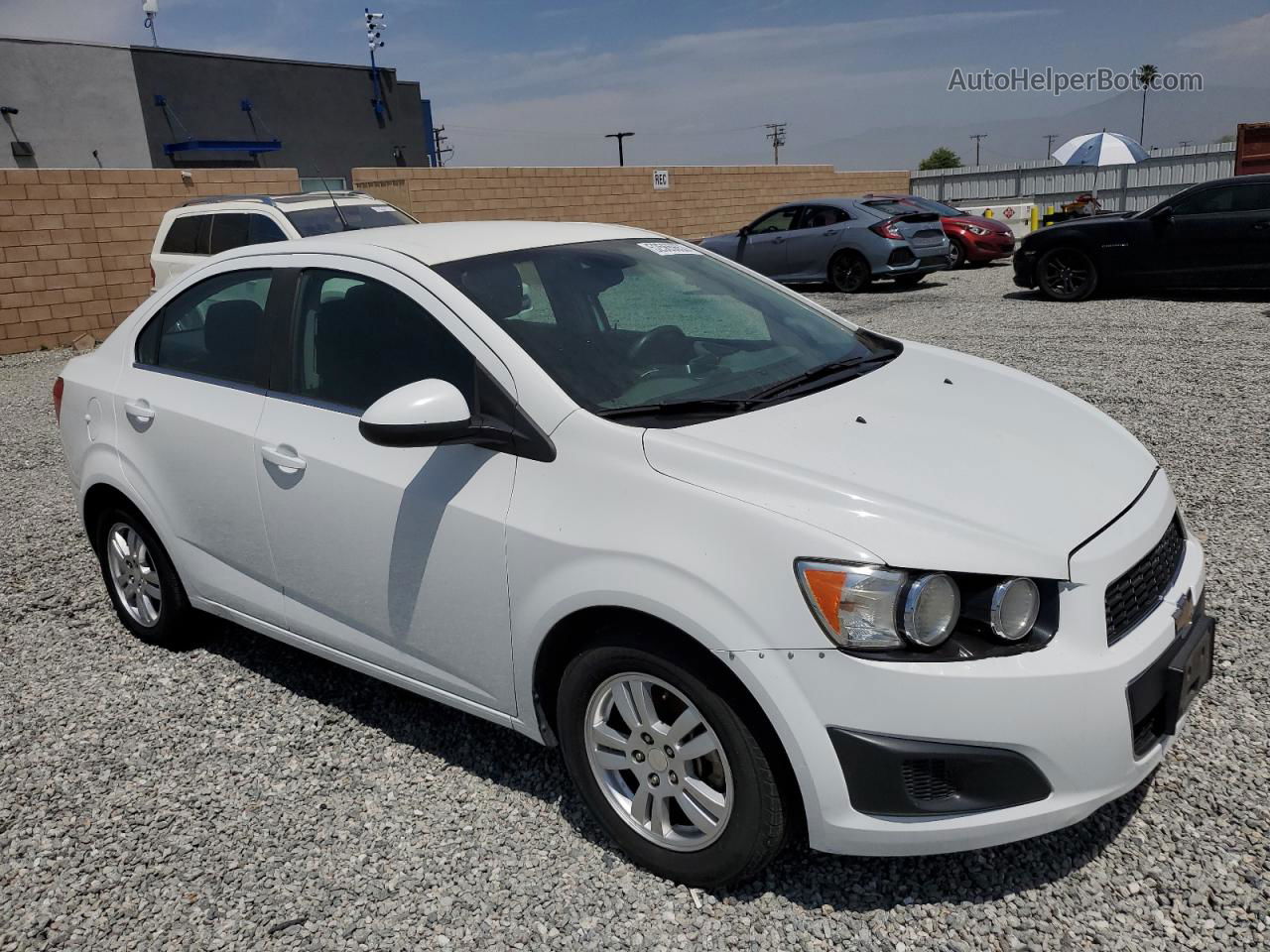 2013 Chevrolet Sonic Lt White vin: 1G1JC5SG8D4114970