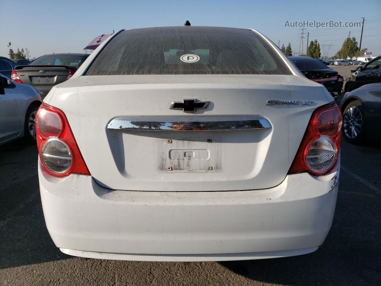 2014 Chevrolet Sonic Lt White vin: 1G1JC5SG8E4108555