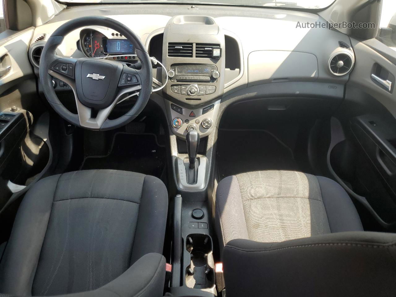 2013 Chevrolet Sonic Lt Серебряный vin: 1G1JC5SH6D4204465