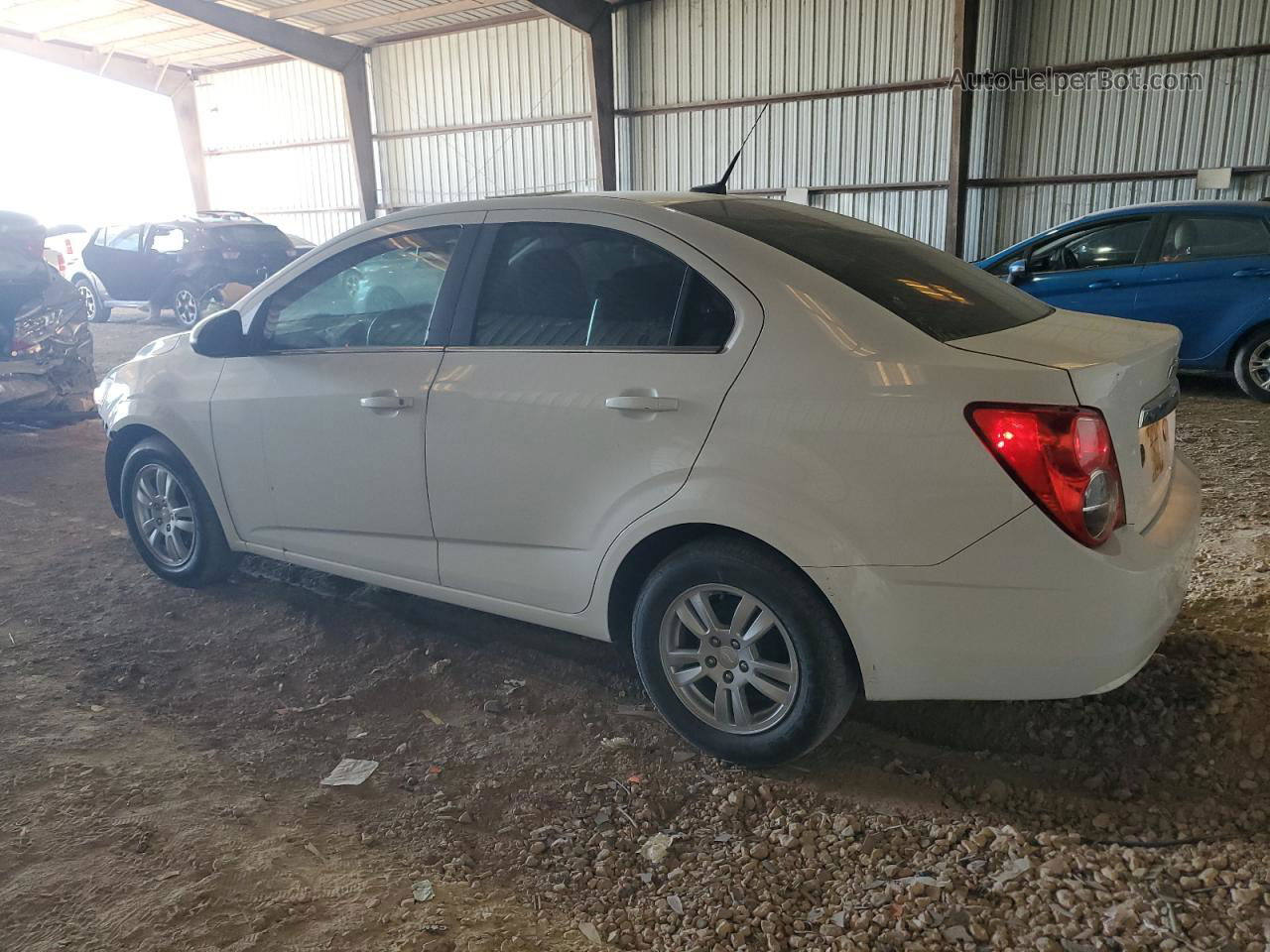 2013 Chevrolet Sonic Lt White vin: 1G1JC5SH7D4240388