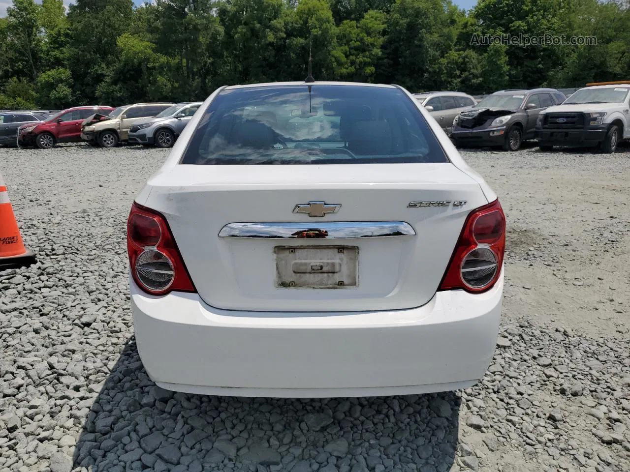 2013 Chevrolet Sonic Lt White vin: 1G1JC5SH9D4105090