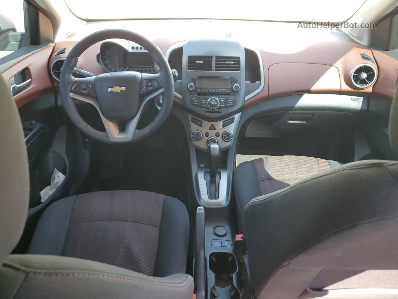 2013 Chevrolet Sonic Lt Серебряный vin: 1G1JC6SB5D4194044