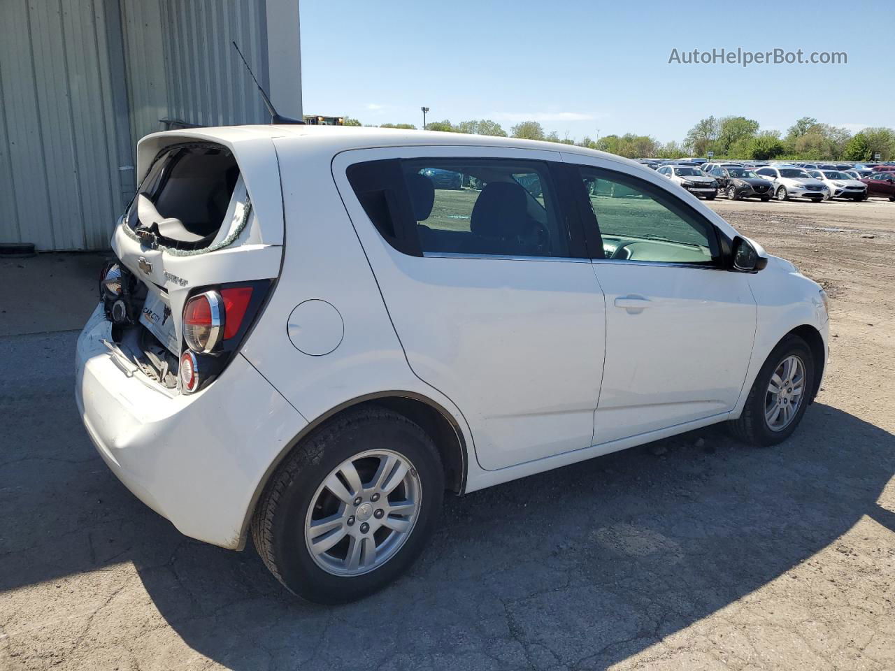 2014 Chevrolet Sonic Lt White vin: 1G1JC6SH3E4227564