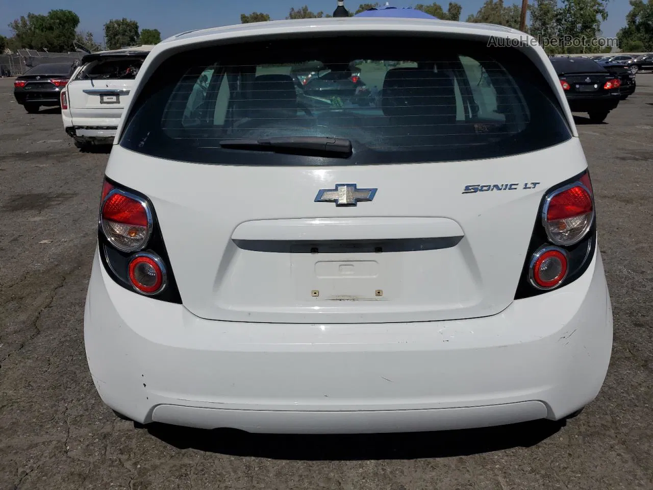 2013 Chevrolet Sonic Lt White vin: 1G1JC6SH6D4165656