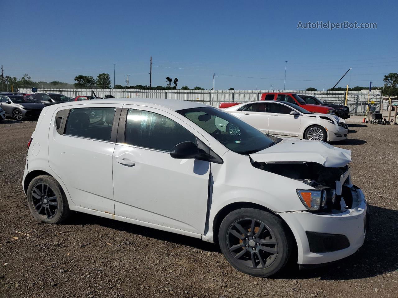 2013 Chevrolet Sonic Lt White vin: 1G1JC6SH7D4247685