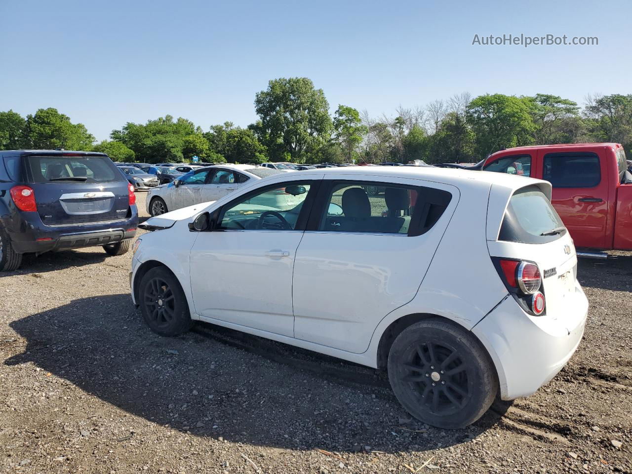 2013 Chevrolet Sonic Lt White vin: 1G1JC6SH7D4247685