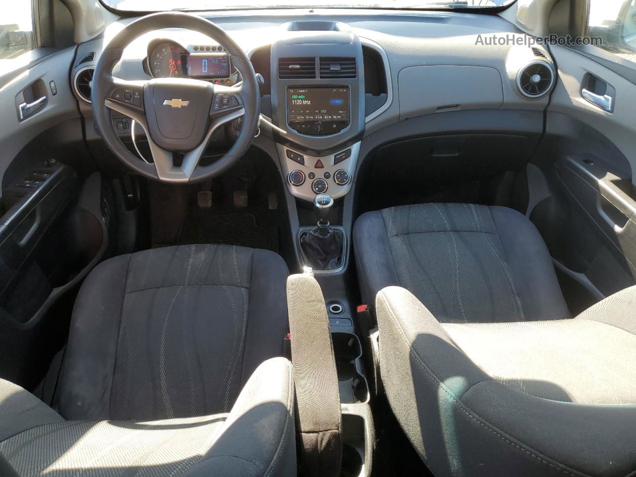 2014 Chevrolet Sonic Lt Серебряный vin: 1G1JD6SG0E4143254