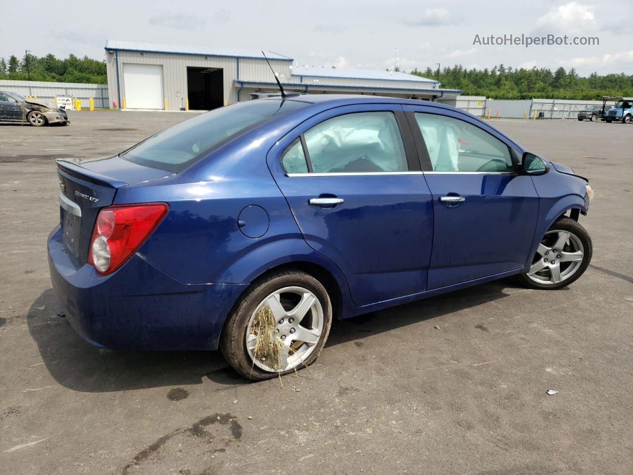 2013 Chevrolet Sonic Ltz Blue vin: 1G1JE5SG1D4143804