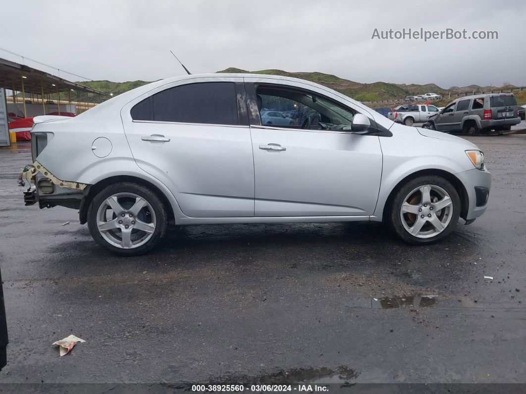 2013 Chevrolet Sonic Ltz Auto Silver vin: 1G1JE5SG8D4154153