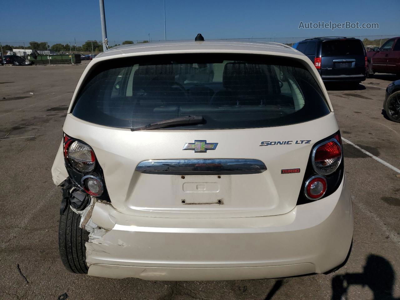 2013 Chevrolet Sonic Ltz White vin: 1G1JE6SB2D4239418