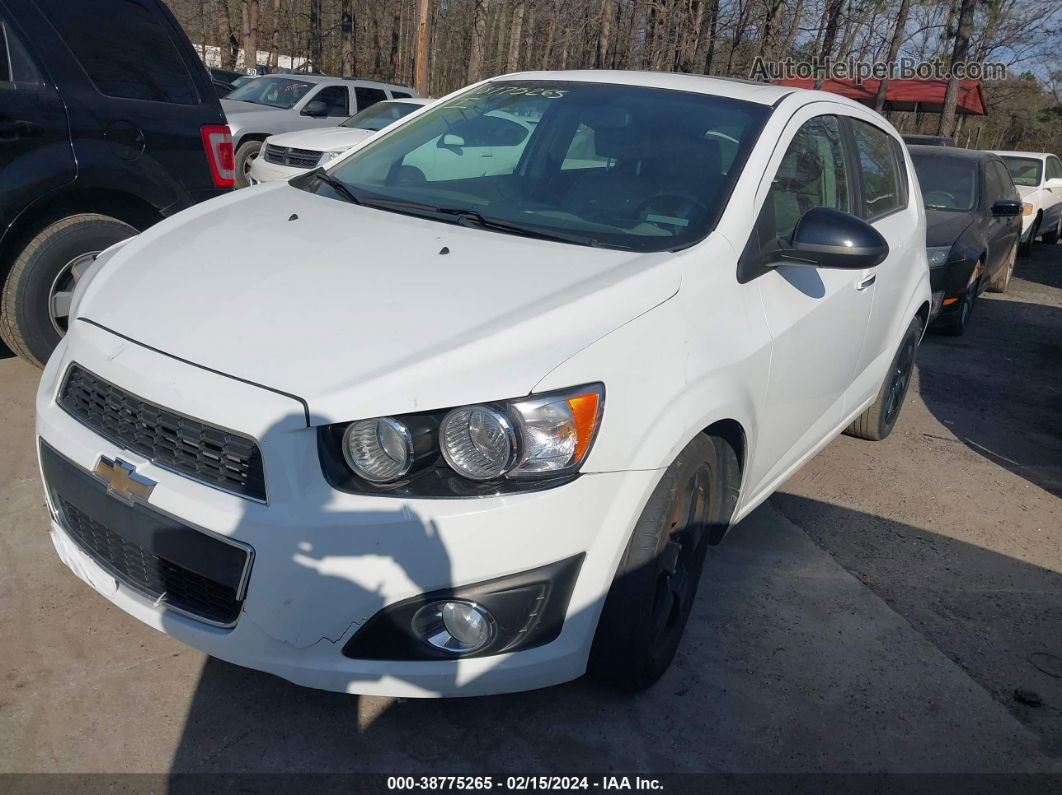 2013 Chevrolet Sonic Ltz Auto White vin: 1G1JE6SB7D4103706