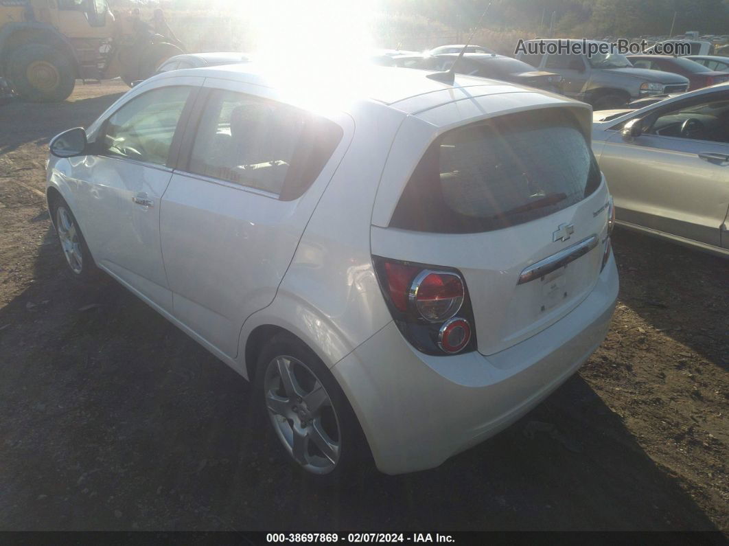 2013 Chevrolet Sonic Ltz Auto White vin: 1G1JE6SB7D4235414