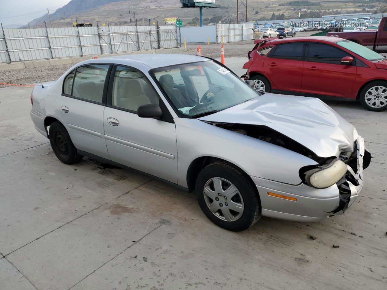 2005 Chevrolet Classic  Silver vin: 1G1ND52F05M143399