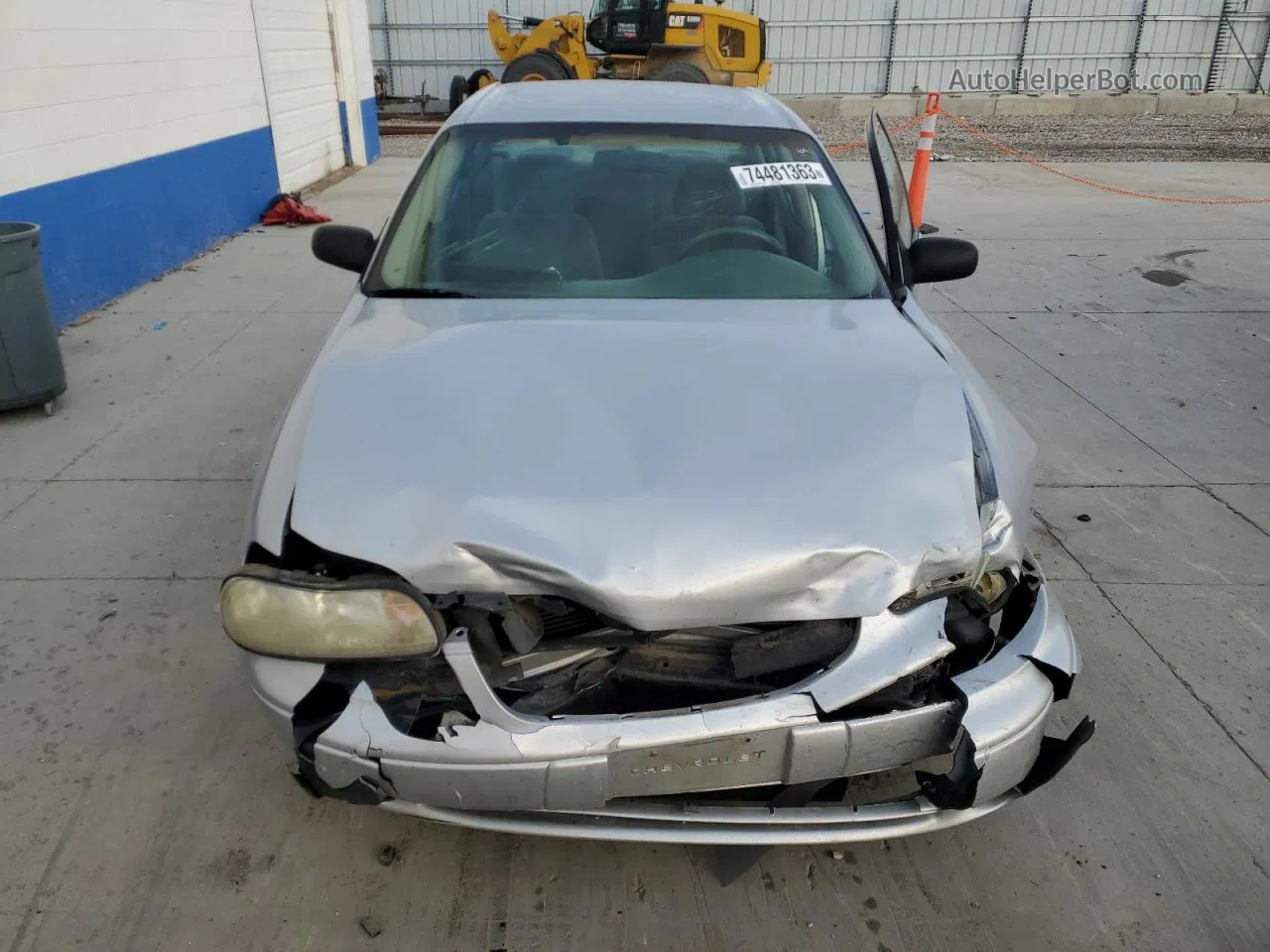 2005 Chevrolet Classic  Silver vin: 1G1ND52F05M143399