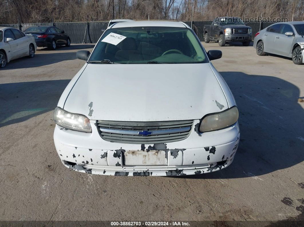 2005 Chevrolet Classic   White vin: 1G1ND52F15M254091