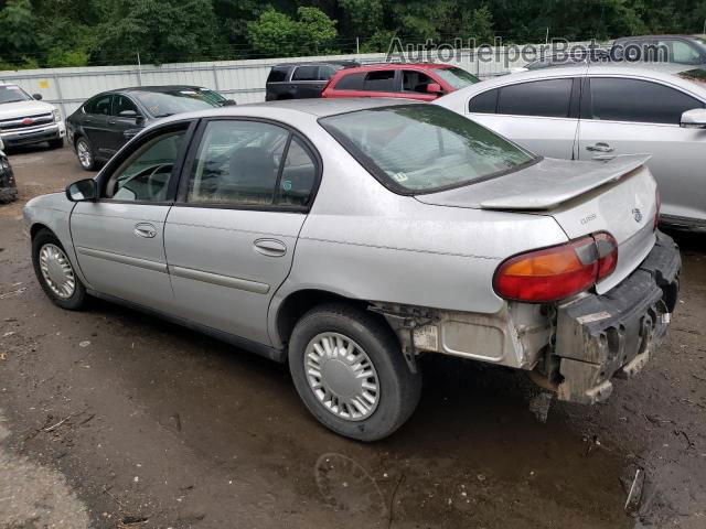 2005 Chevrolet Classic  Silver vin: 1G1ND52F25M166120