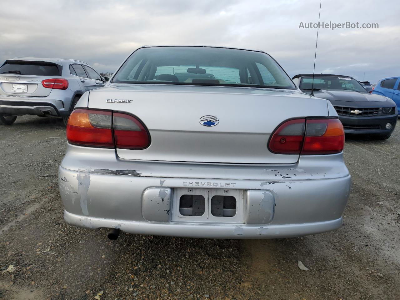 2005 Chevrolet Classic  Silver vin: 1G1ND52F25M219611