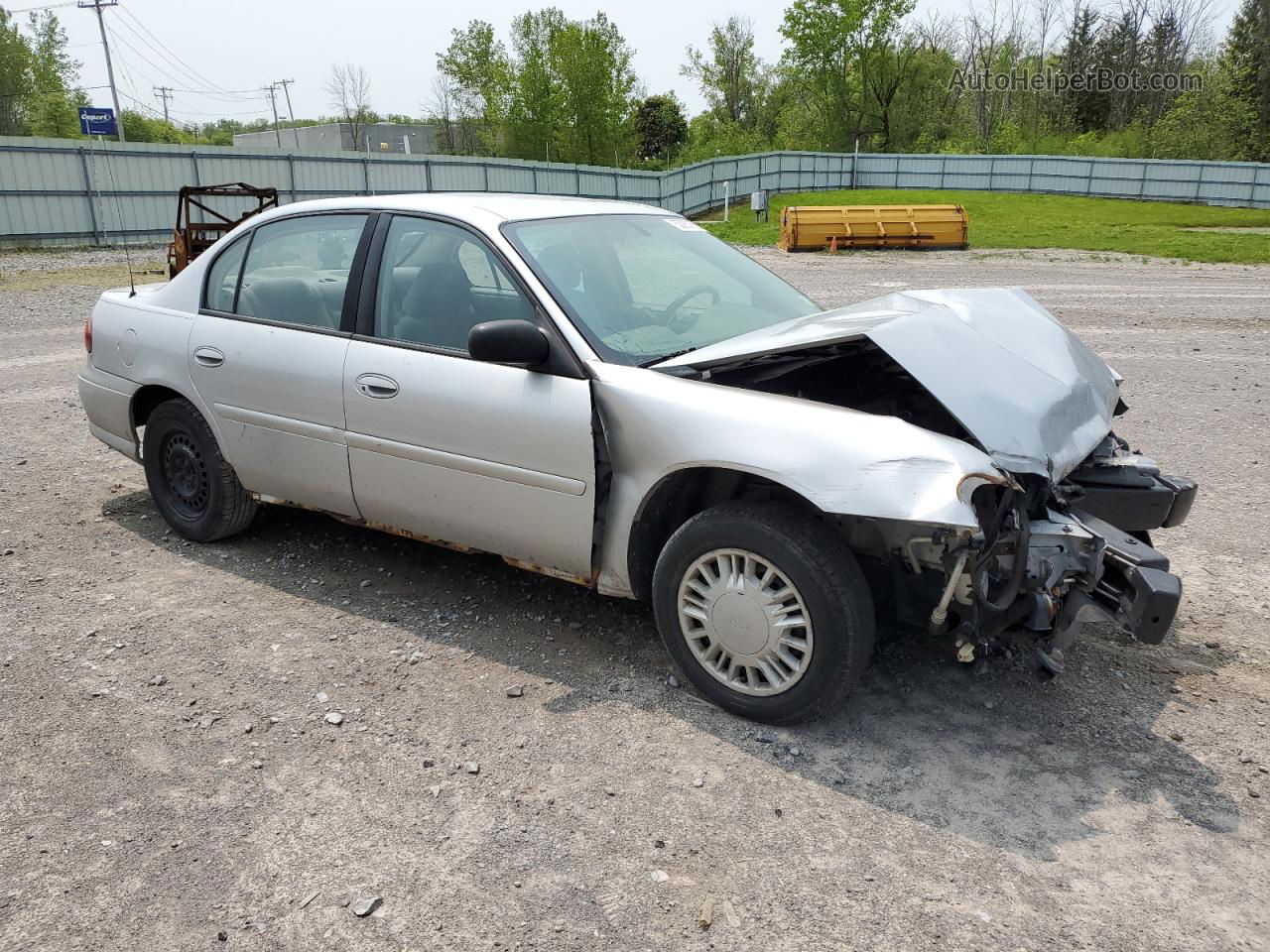 2005 Chevrolet Classic  Silver vin: 1G1ND52F35M156261