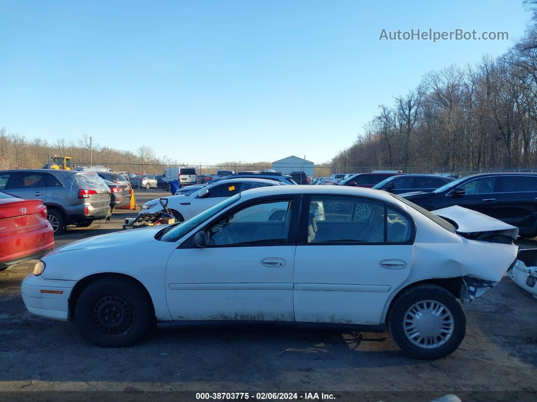 2005 Chevrolet Classic   White vin: 1G1ND52F55M135900