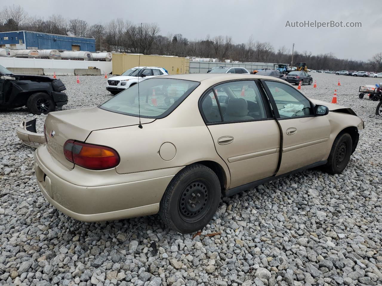 2005 Chevrolet Classic  Tan vin: 1G1ND52F55M152311