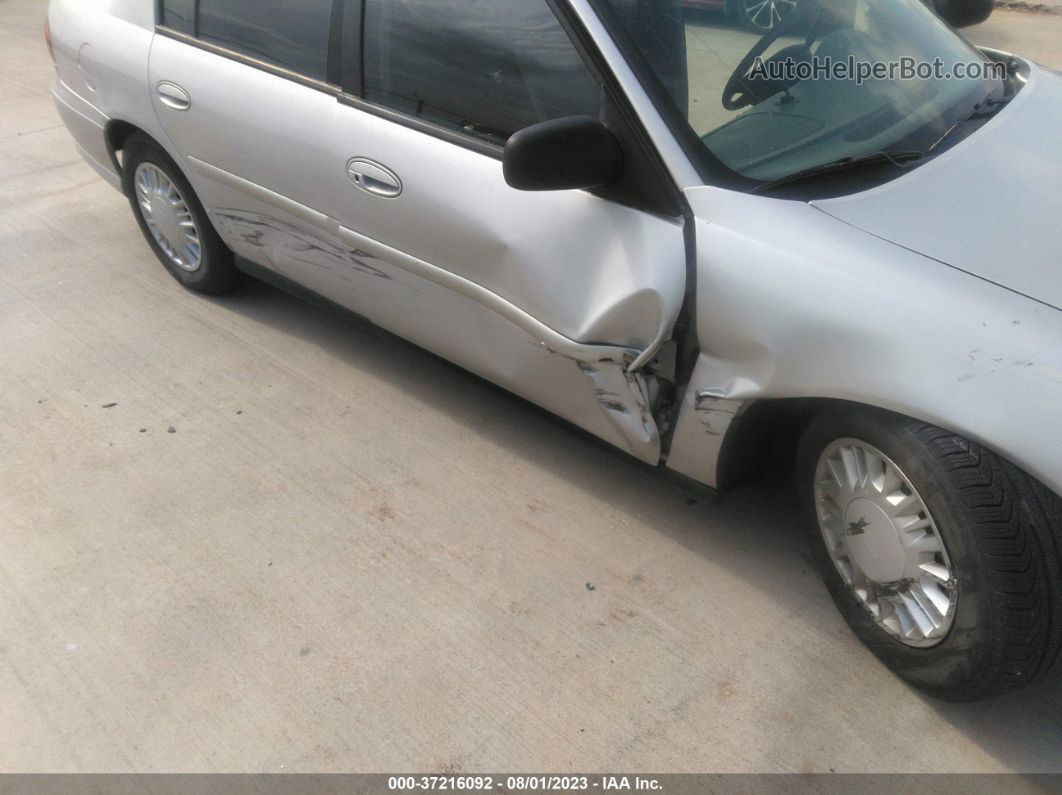 2005 Chevrolet Classic   Silver vin: 1G1ND52F55M170615