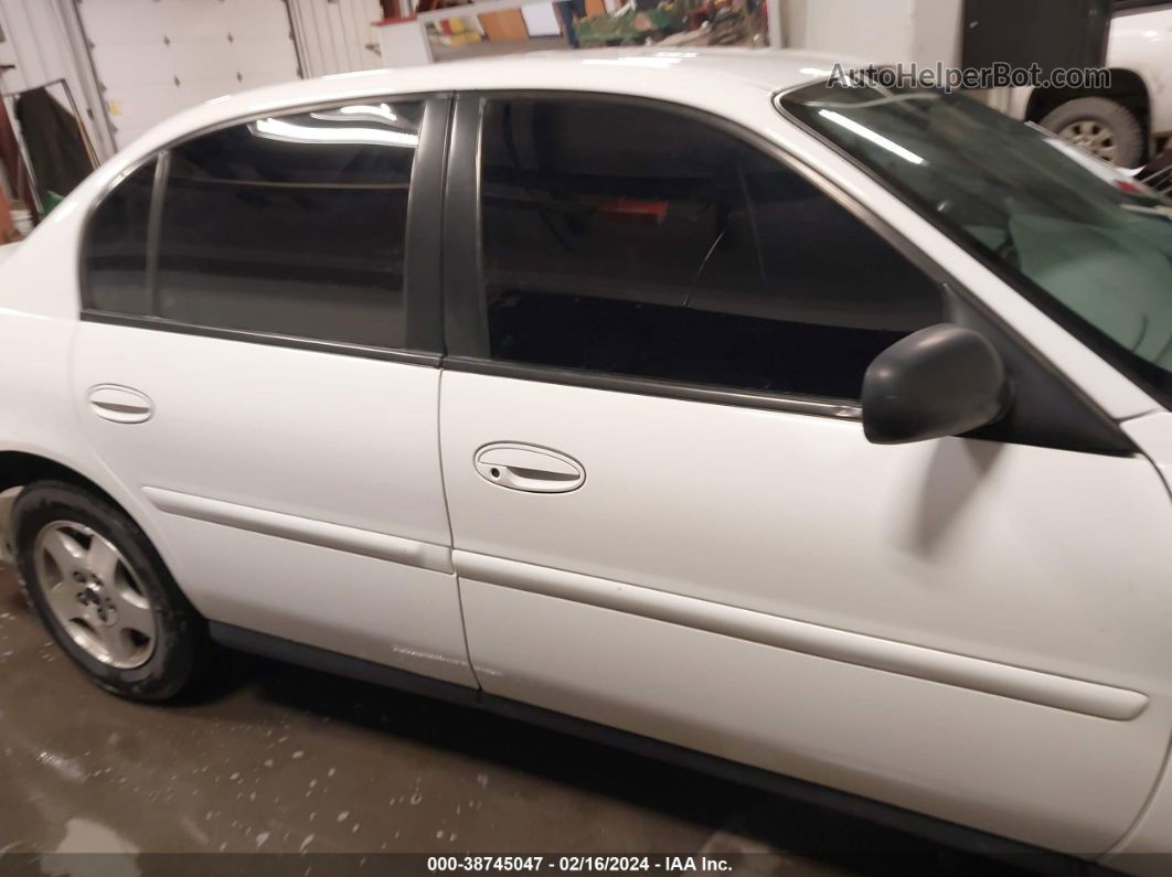 2005 Chevrolet Classic   White vin: 1G1ND52F55M223717