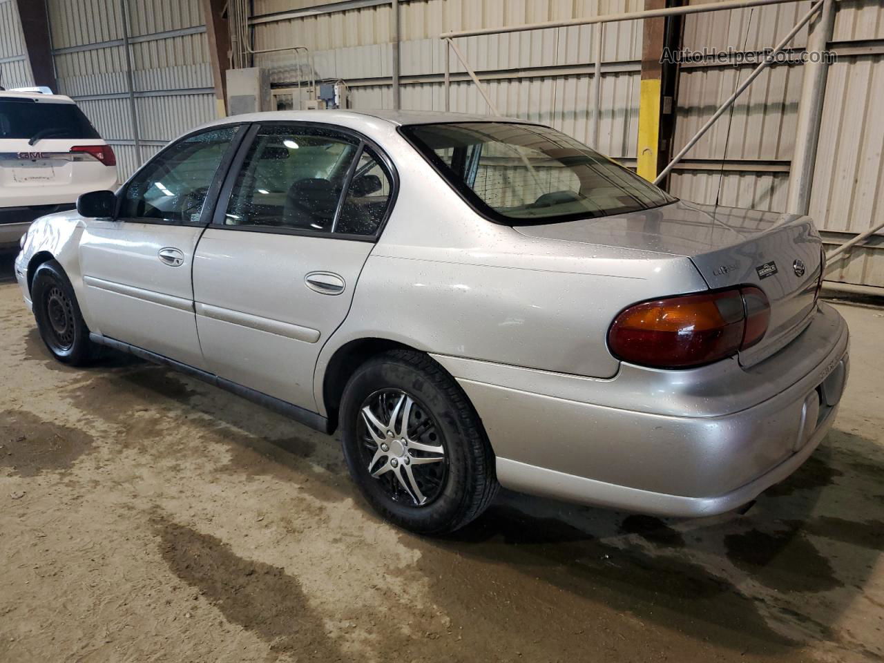 2005 Chevrolet Classic  Silver vin: 1G1ND52F75M149345