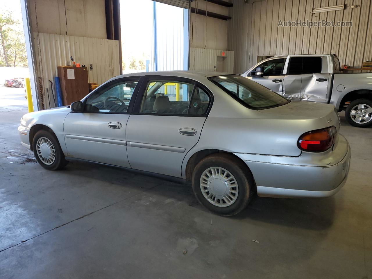 2005 Chevrolet Classic  Silver vin: 1G1ND52F75M227042