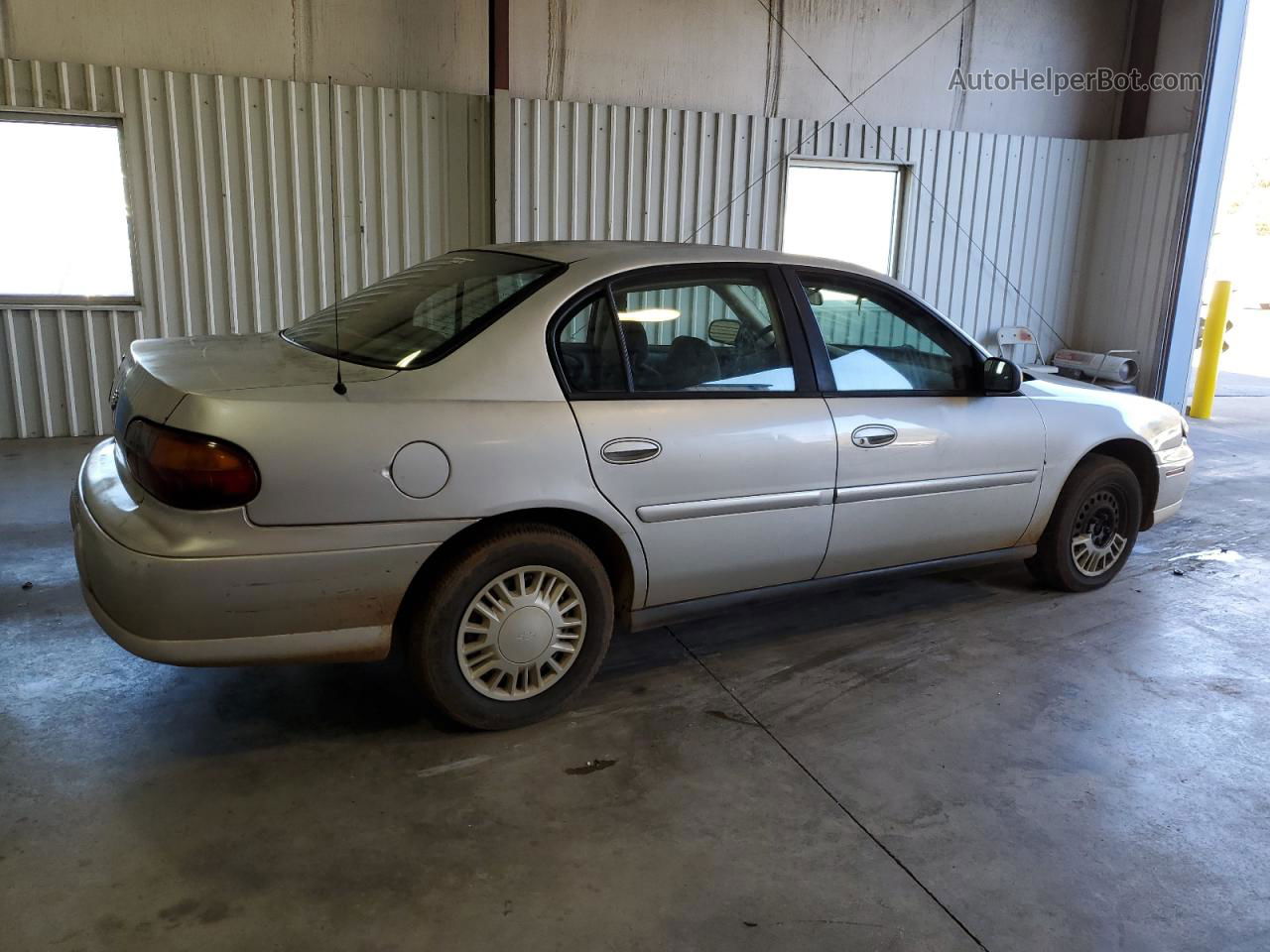 2005 Chevrolet Classic  Silver vin: 1G1ND52F75M227042