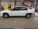 2005 Chevrolet Classic   White vin: 1G1ND52F85M190678