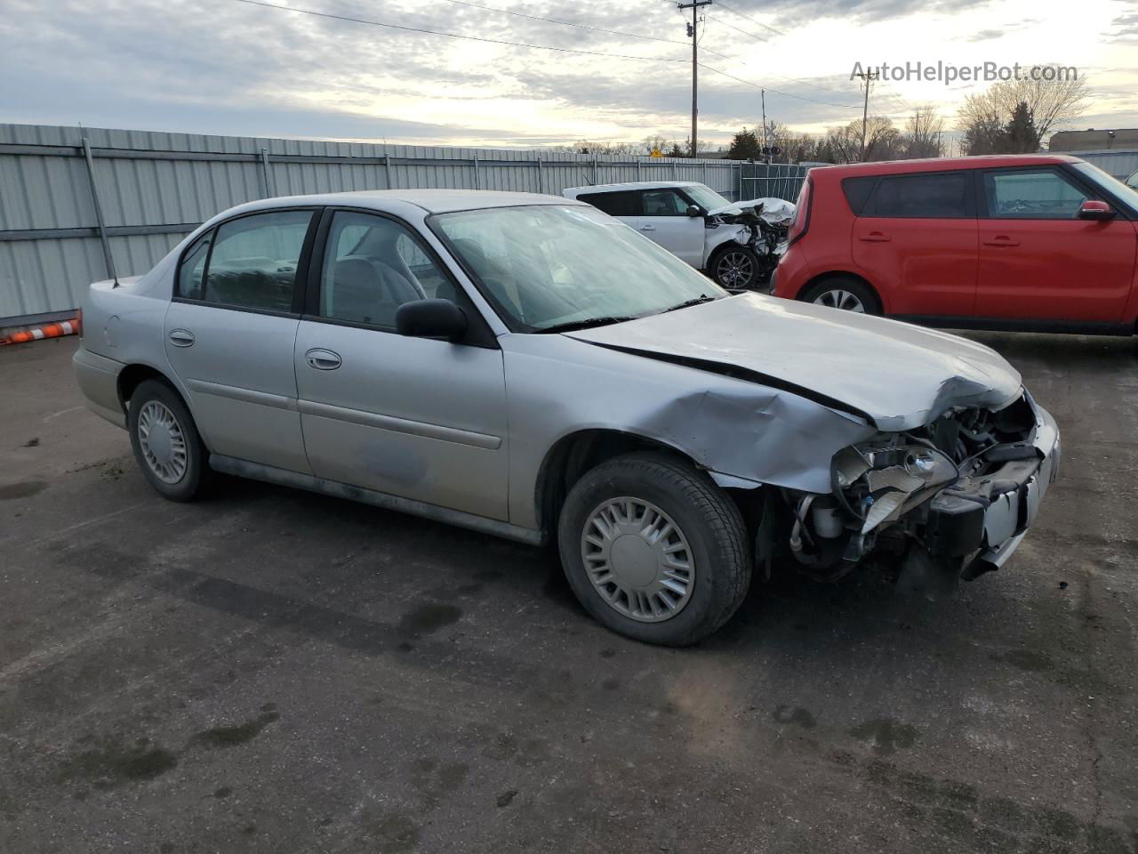 2005 Chevrolet Classic  Silver vin: 1G1ND52F85M203882