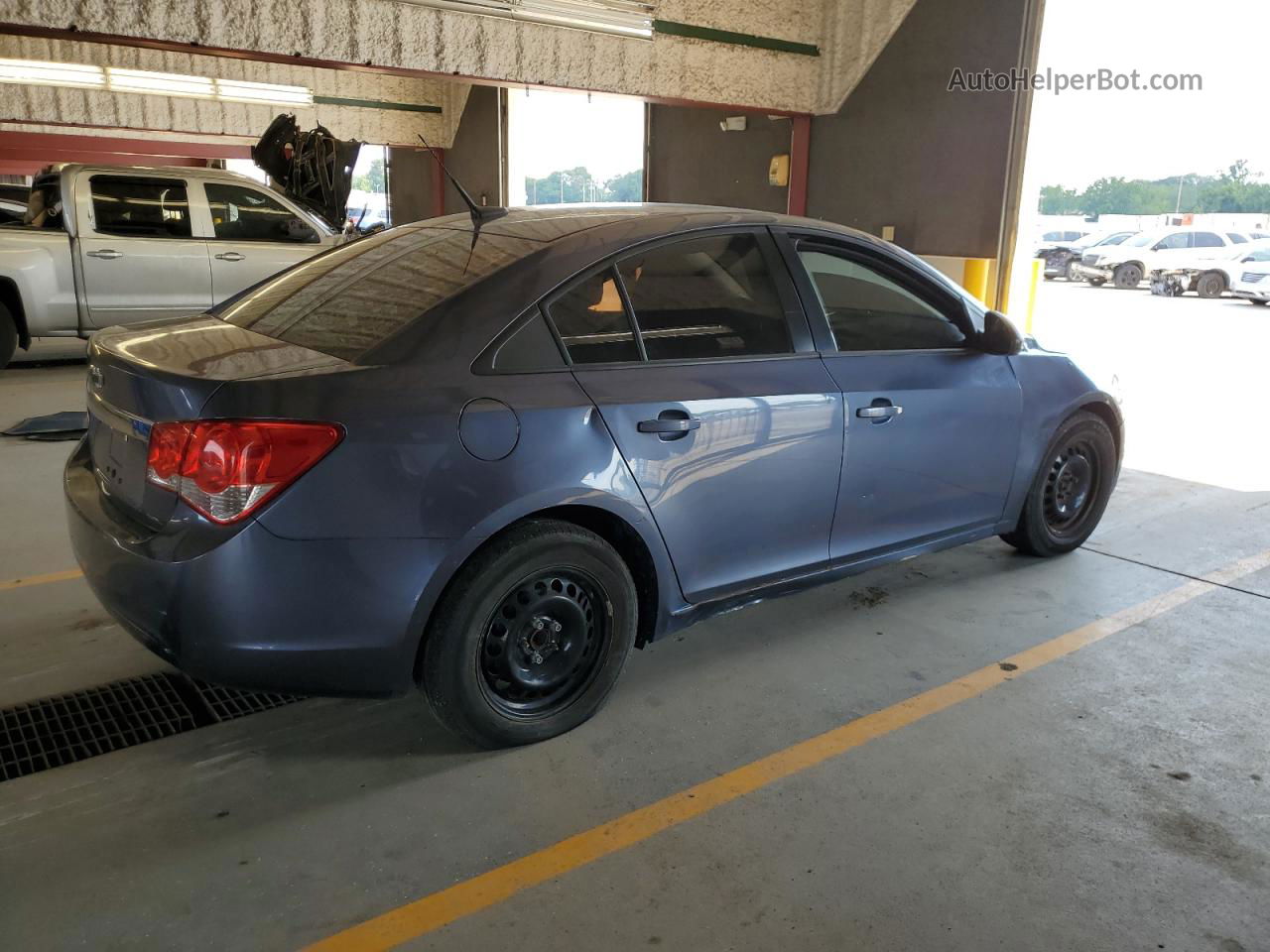 2014 Chevrolet Cruze Ls Синий vin: 1G1PA5SG2E7154445