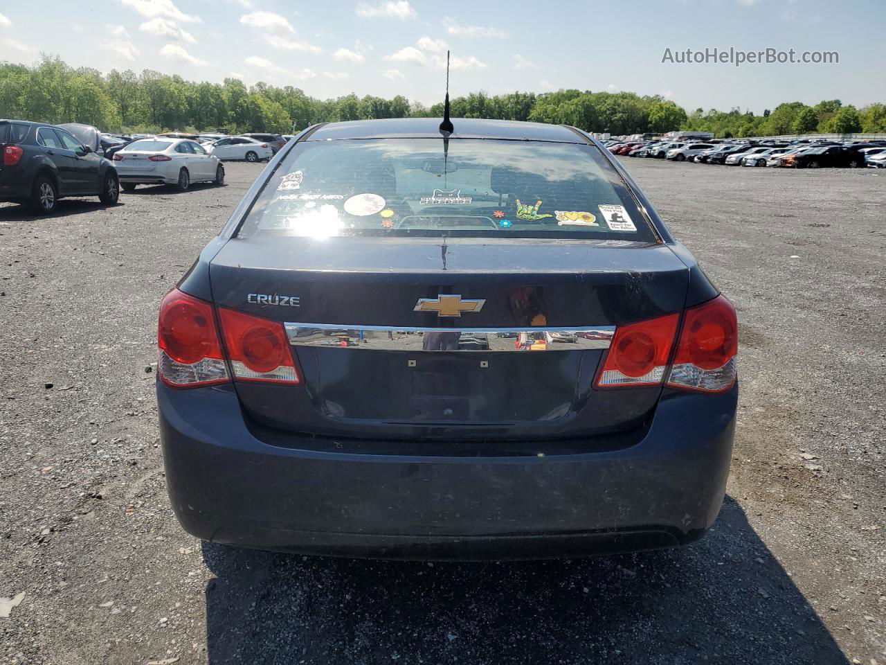 2014 Chevrolet Cruze Ls Blue vin: 1G1PA5SG5E7484354