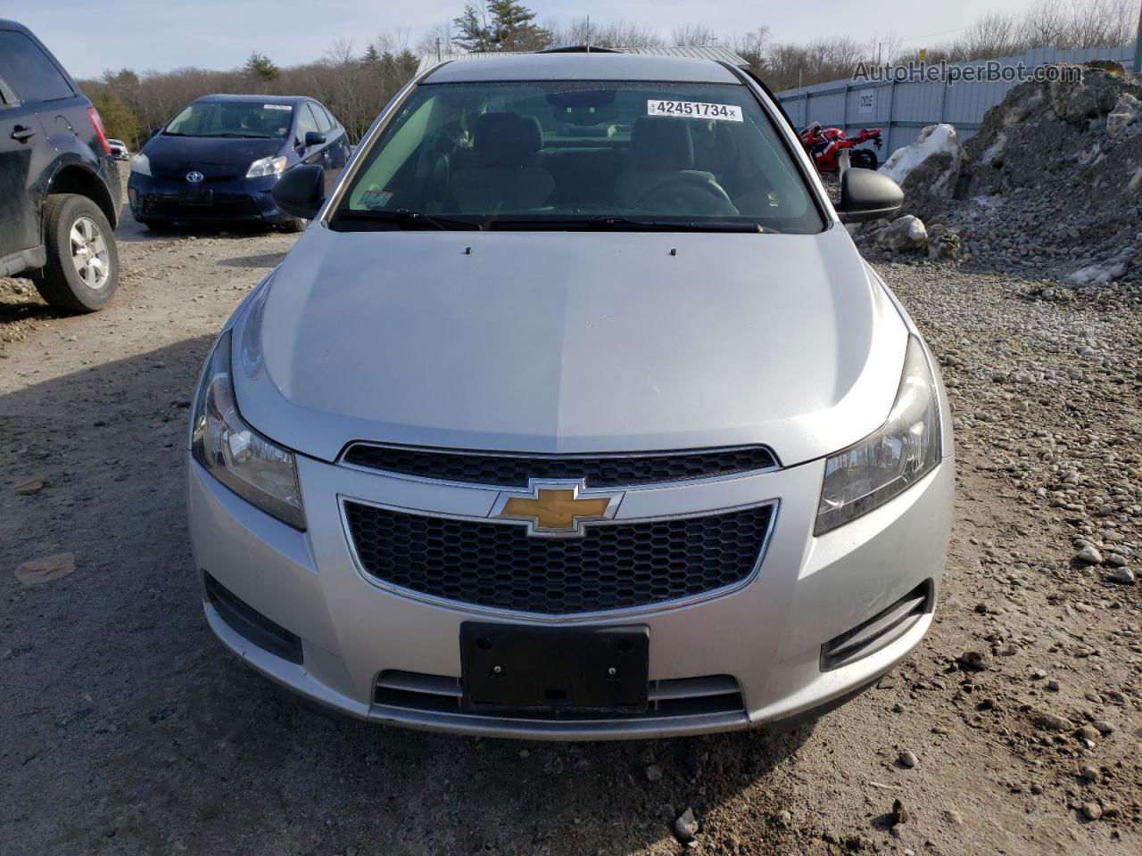 2014 Chevrolet Cruze Ls Серебряный vin: 1G1PA5SG6E7253396