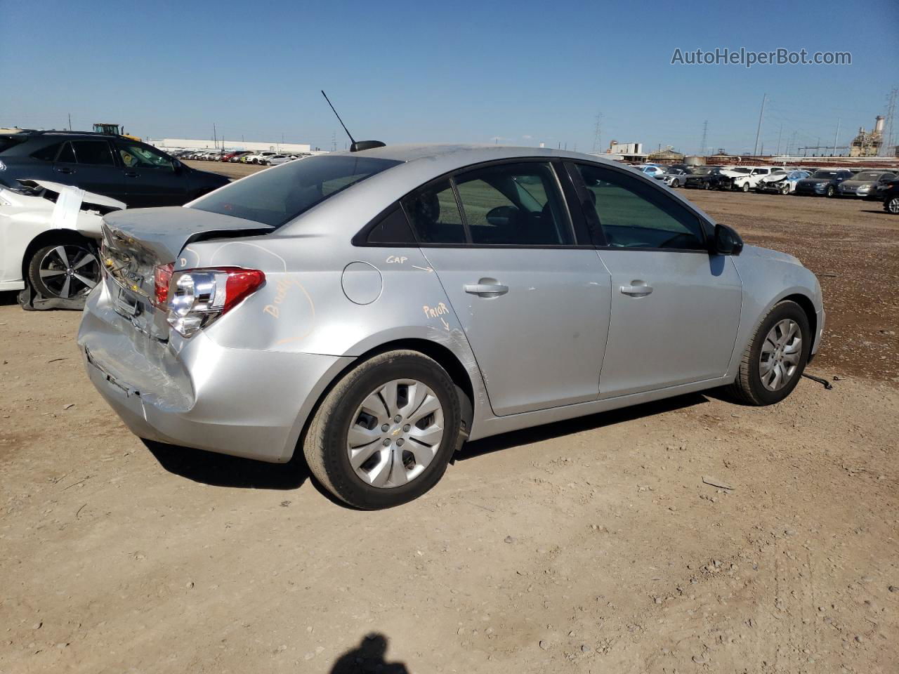 2015 Chevrolet Cruze Ls Серебряный vin: 1G1PA5SG6F7195663