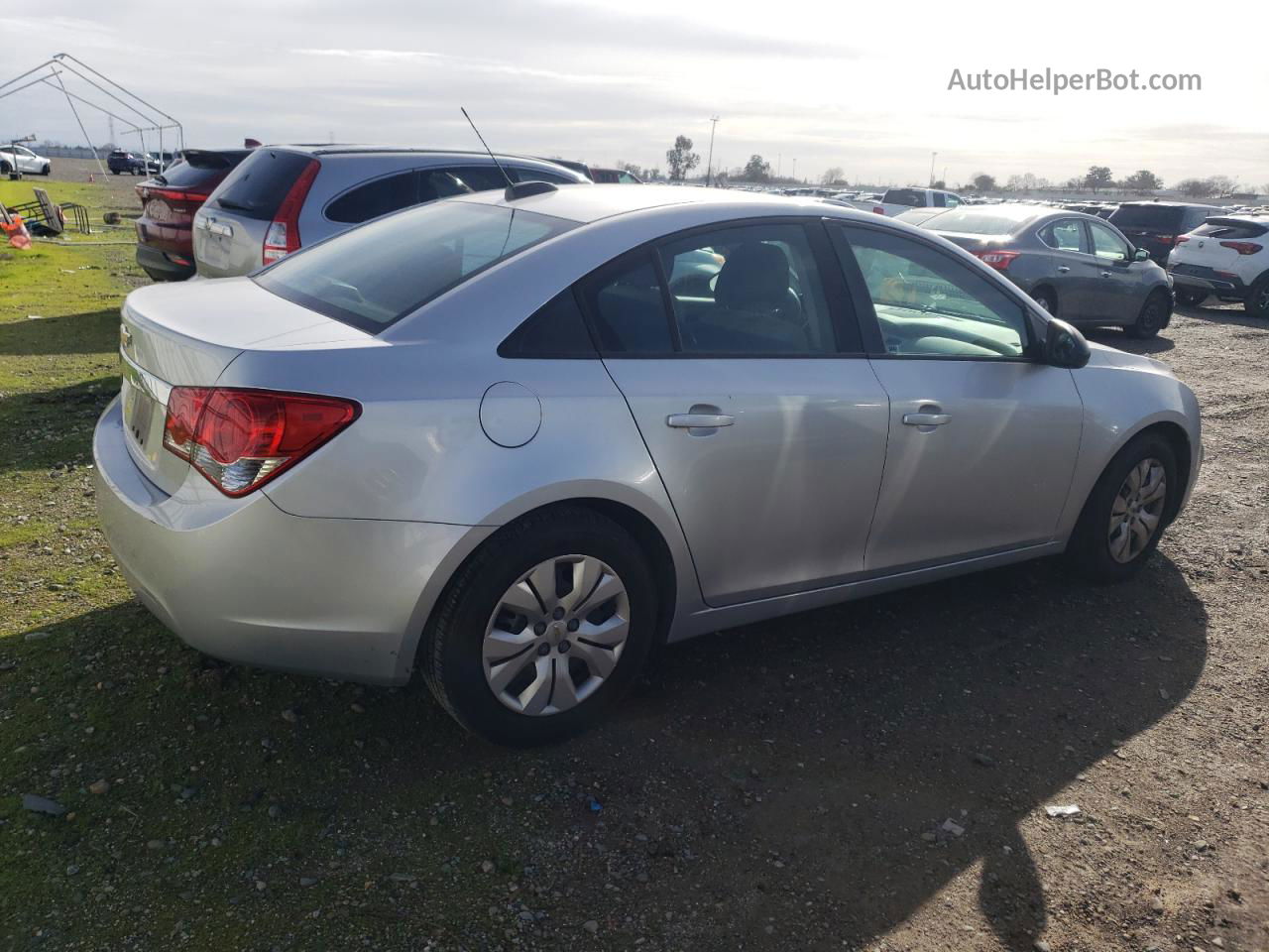 2015 Chevrolet Cruze Ls Серебряный vin: 1G1PA5SG7F7120101