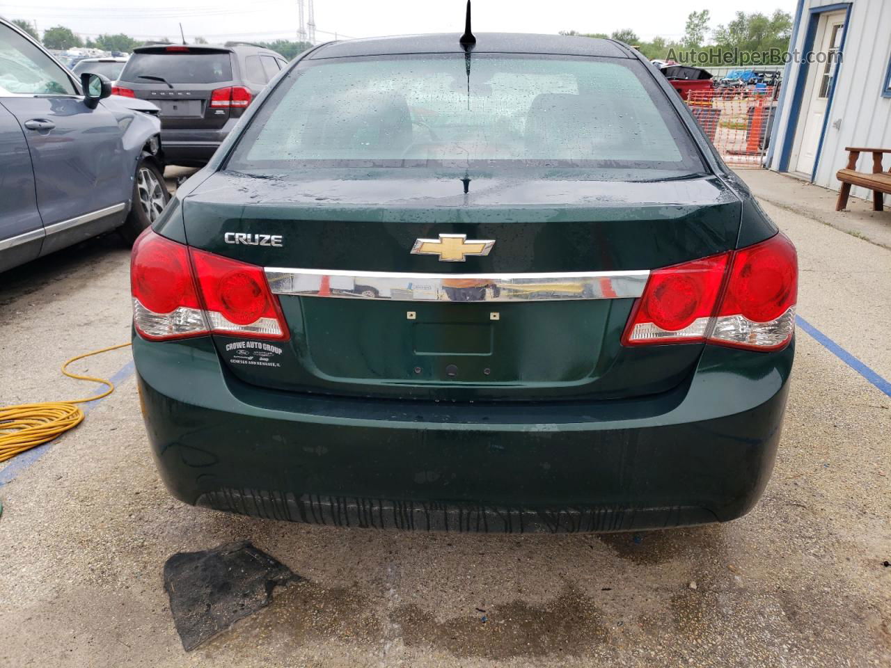 2014 Chevrolet Cruze Ls Green vin: 1G1PA5SG8E7187093