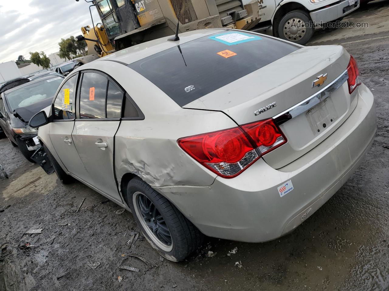 2013 Chevrolet Cruze Ls Beige vin: 1G1PA5SG9D7269896