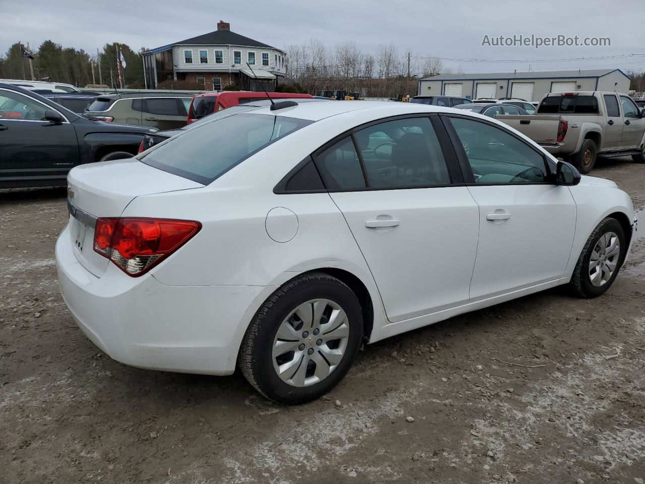 2015 Chevrolet Cruze Ls White vin: 1G1PA5SG9F7136557