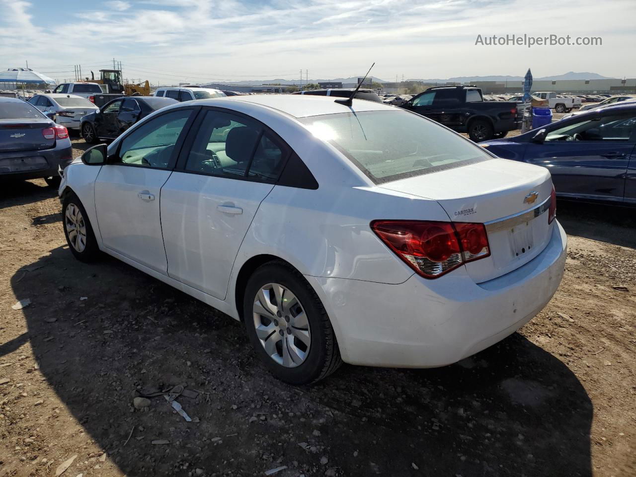 2013 Chevrolet Cruze Ls White vin: 1G1PA5SH0D7258892